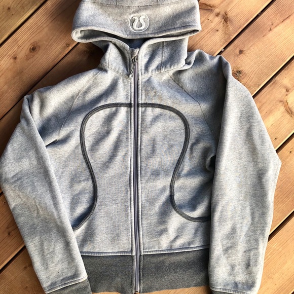 lululemon athletica Tops - Lululemon Scuba Hoodie Size 8